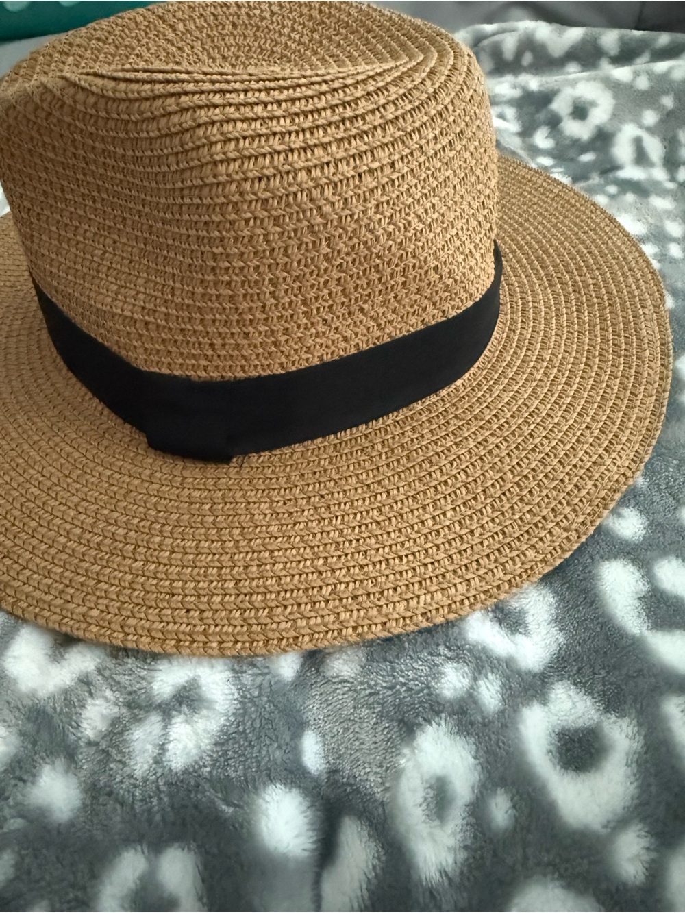 Straw Fedora Hat with Black Band - Tan